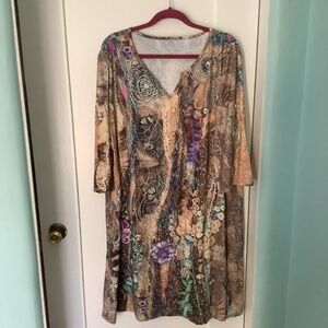 Women’s Abstract Pull-over Dress, Size 3XL